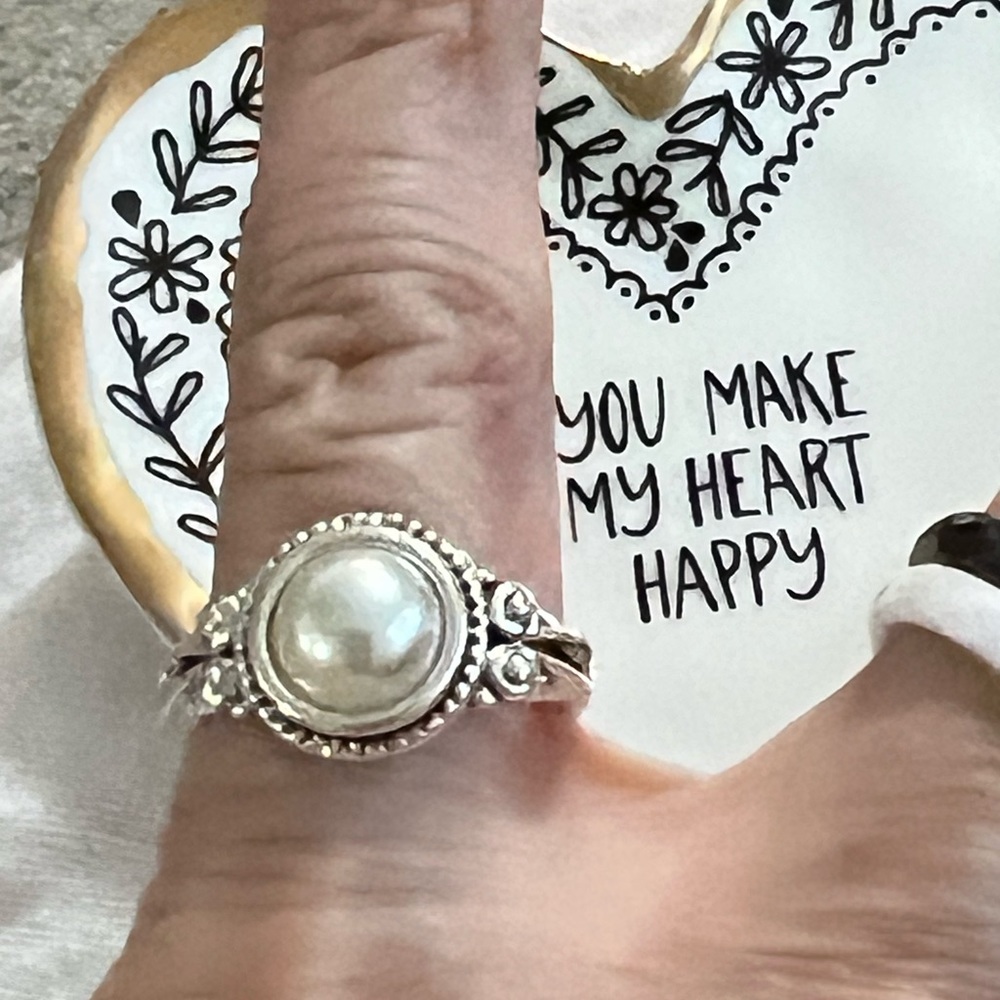 🆕️ Pearlized ring